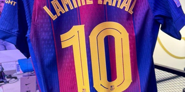 yl23455永利官网-太火爆了！巴萨新球衣半天销量已打破队史单日球衣销售纪录