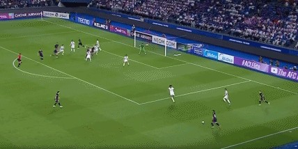 yl23455永利官网-半场：柔佛新山0-0广岛三箭，金朱晟染红，双方共3次中框