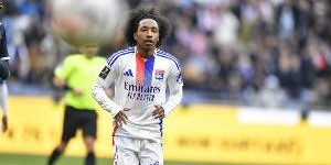 斯基拉：切尔西有意里昂边锋福法纳，利物浦也视其为基耶萨替代者