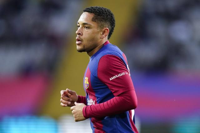 1740418764324047451.jpg 罗克.jpg