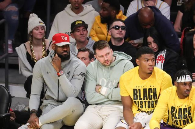 1739100908561092978.jpg 2.jpg