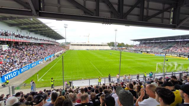 1734493944756029384.jpg 1734493944756029384.jpg